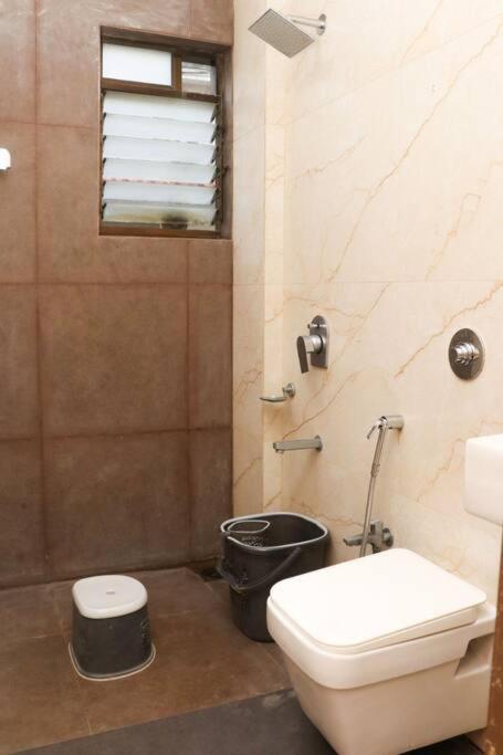 Gk Beach House 5Bhk Pvt Pool Villa Mumbai Luaran gambar